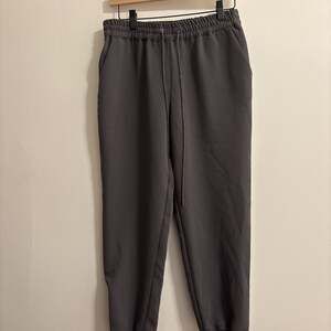 Aritzia Wilfred Buffon Crepe Jogger Pants Size Small